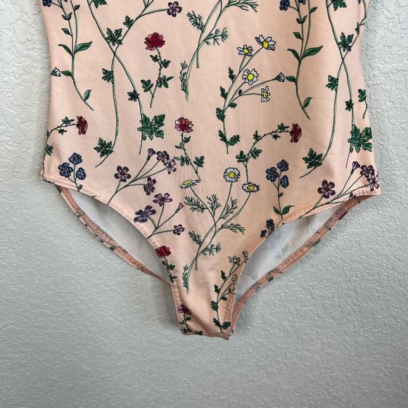 Adidas Floral Bodysuit Women's Size XS Pink Short Sleeve Casual Snap Closure - Picture 3 of 10